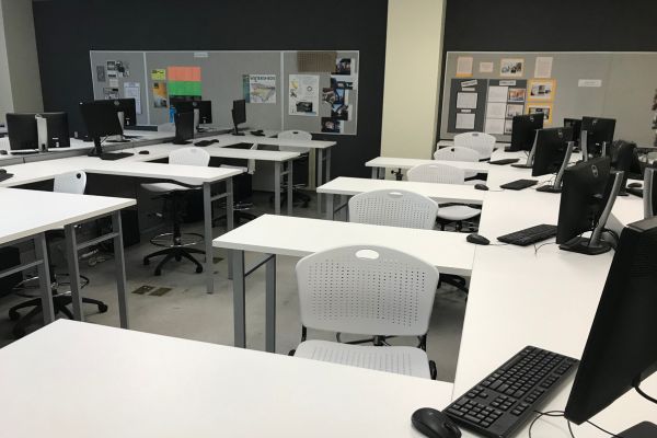 Mentry Hall lecture/lab classroom 223